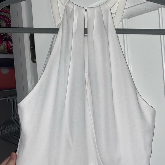 EXPRESS WHITE DRESS - Picture 2 of 4